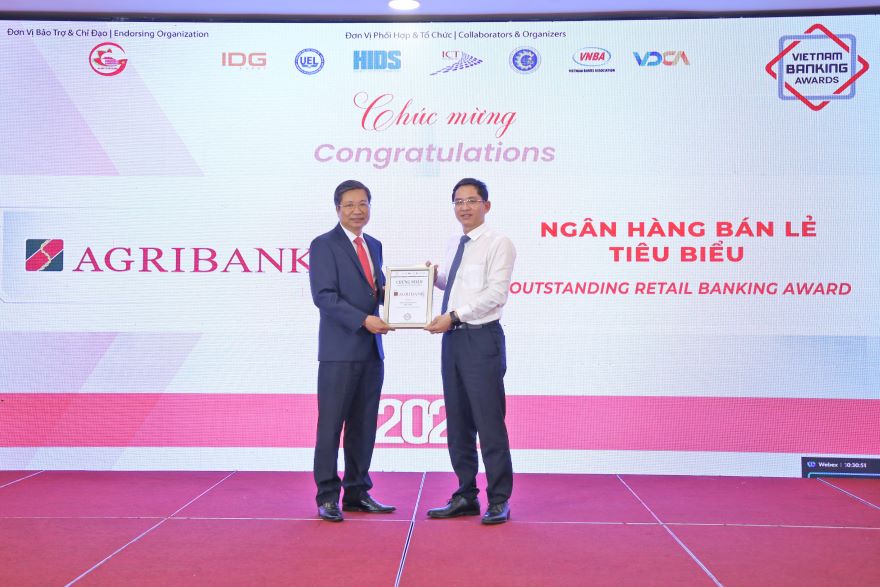 Agribank - Ngân hàng bán lẻ tiêu biểu