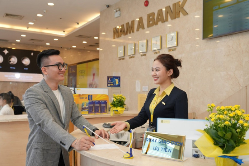 Nam A Bank, “32 năm đồng hành, ngàn quà tặng tri ân”