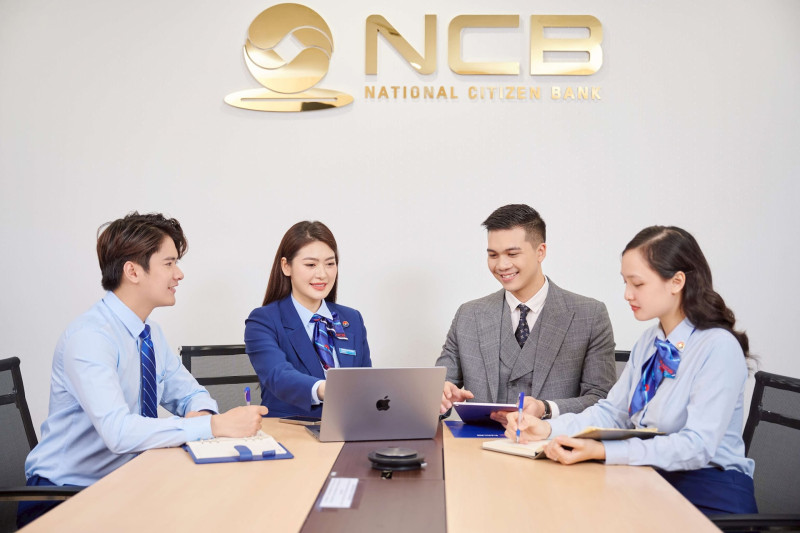 Ngân hàng số NCB iziBankbiz được vinh danh nhóm 50 sản phẩm, dịch vụ tin dùng Việt Nam