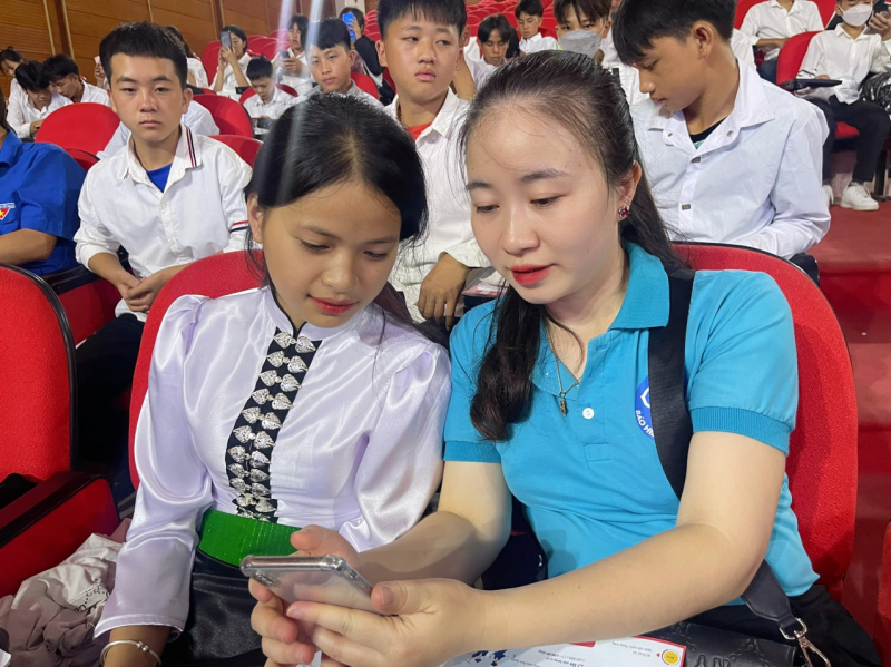 Sơn La: Tuyên truyền chính sách BHYT học sinh, sinh viên