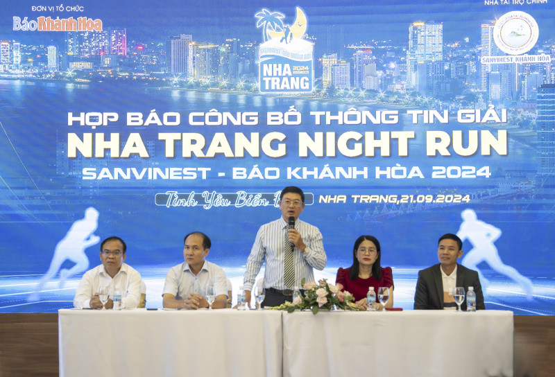 Giải chạy đêm Nha Trang Night Run Sanvinest gây quỹ để mổ mắt cho người có hoàn cảnh khó khăn