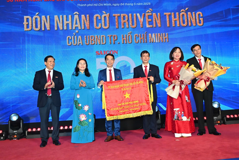 Kỷ niệm 50 năm Ngày Báo Sài Gòn Giải Phóng ra số báo đầu tiên